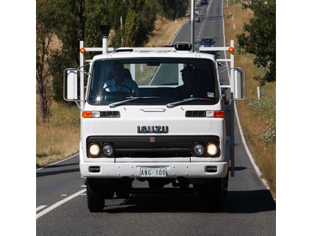 ISUZU 422 ISUZU 422